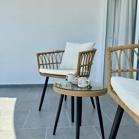 Elysian Escape * Sarandë